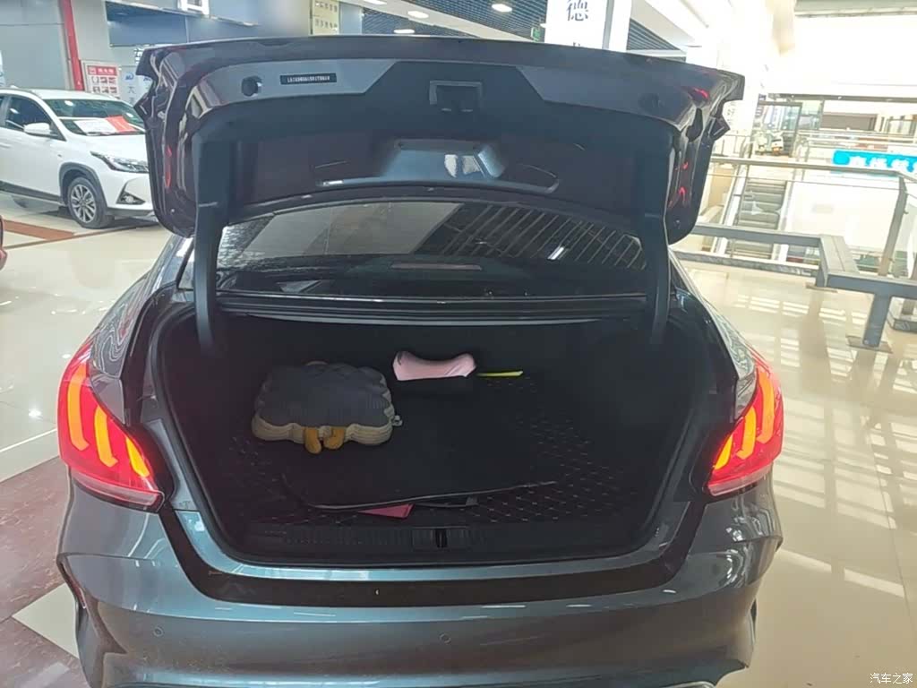 MG MG5, 2022 19