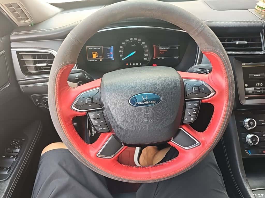 Ford Taurus, 2016 11