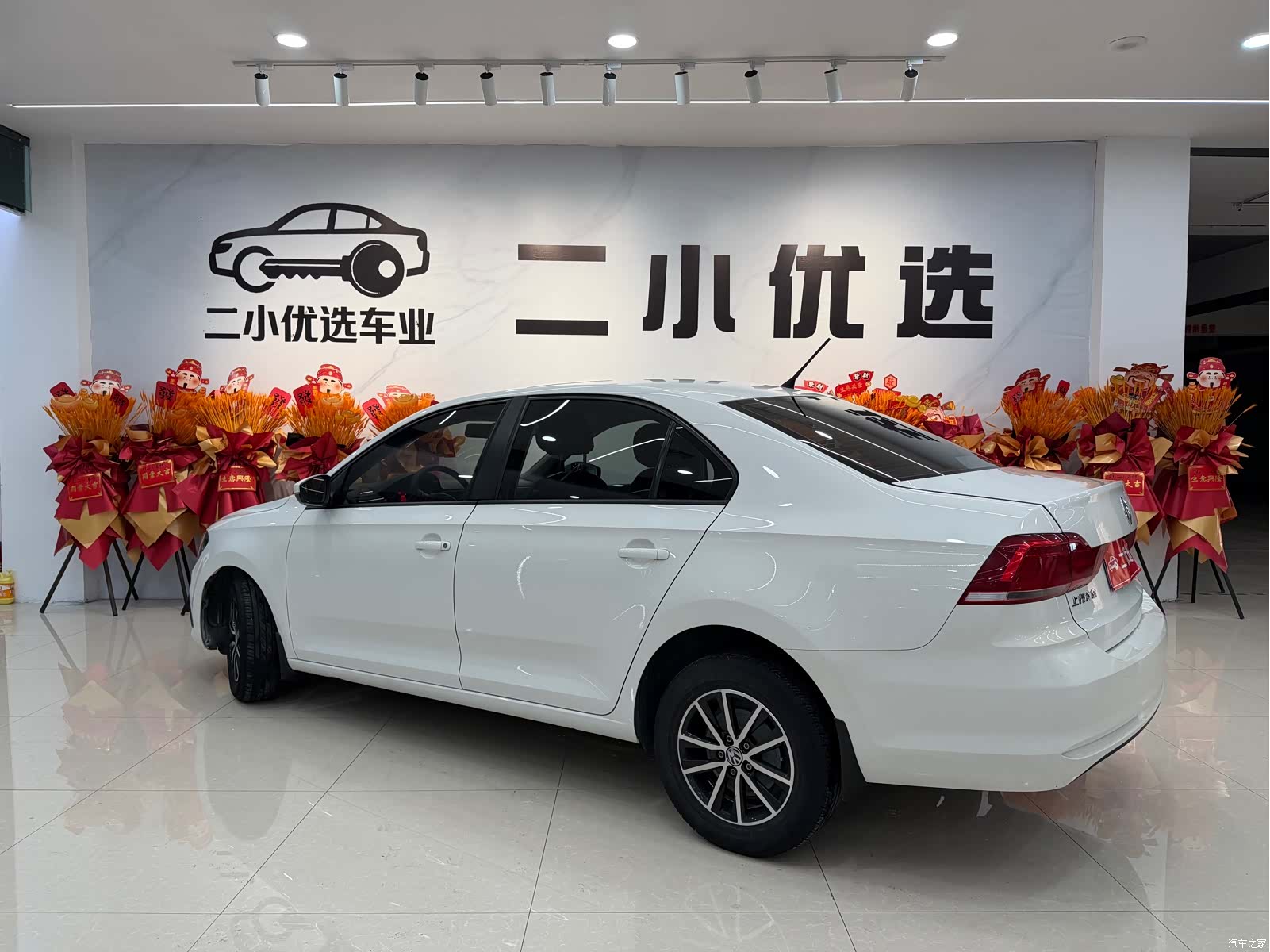 Volkswagen Santana, 2021 все фото