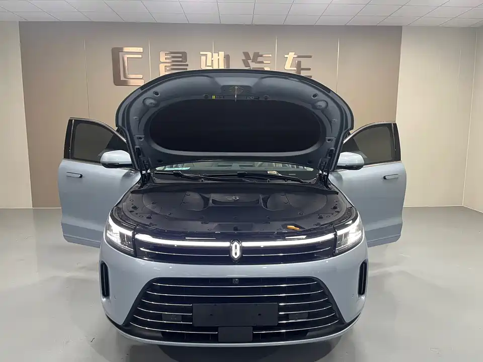 AITO Ask the world M7