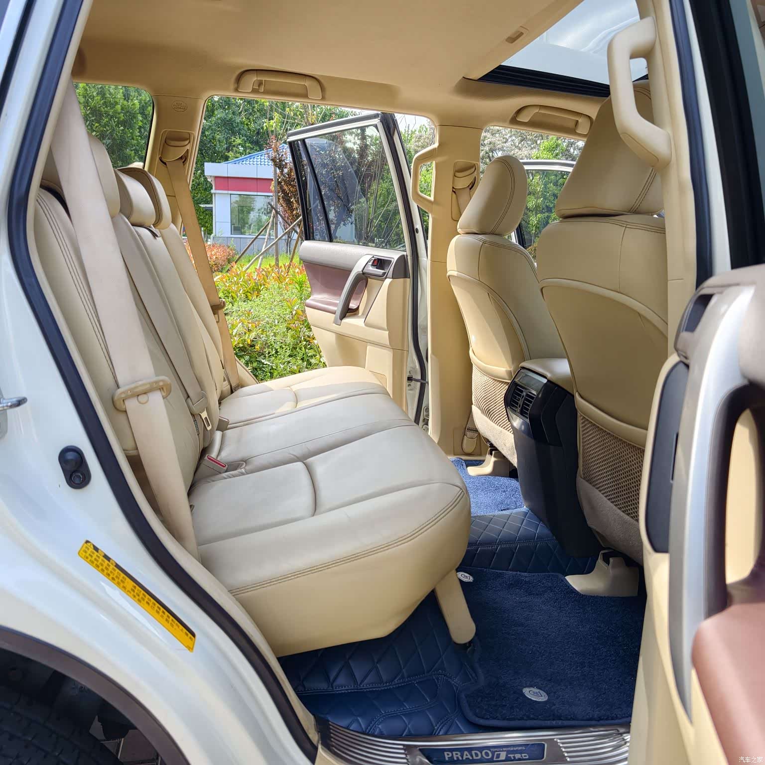 Toyota Prado, 2017 13