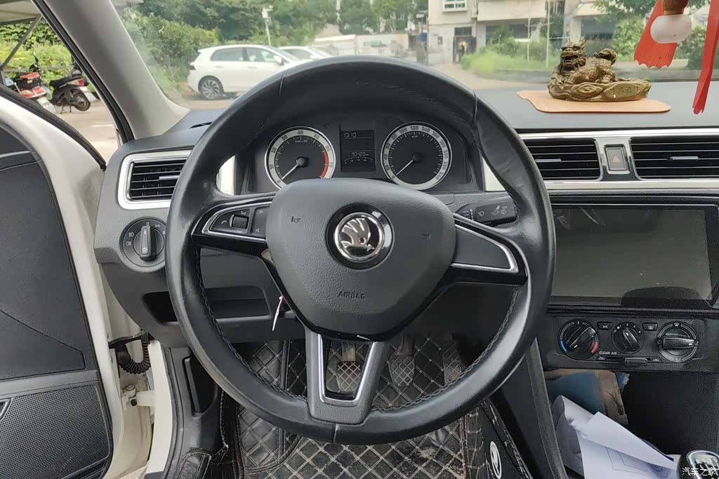 Skoda Rapid, 2019 15
