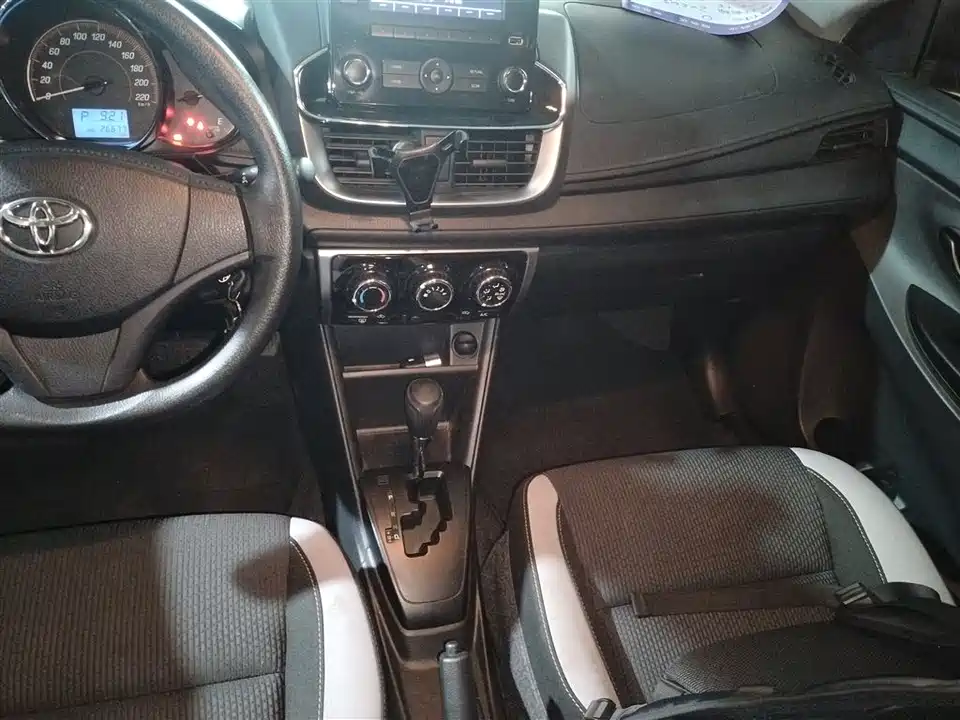 Toyota YARiS L Zhixuan