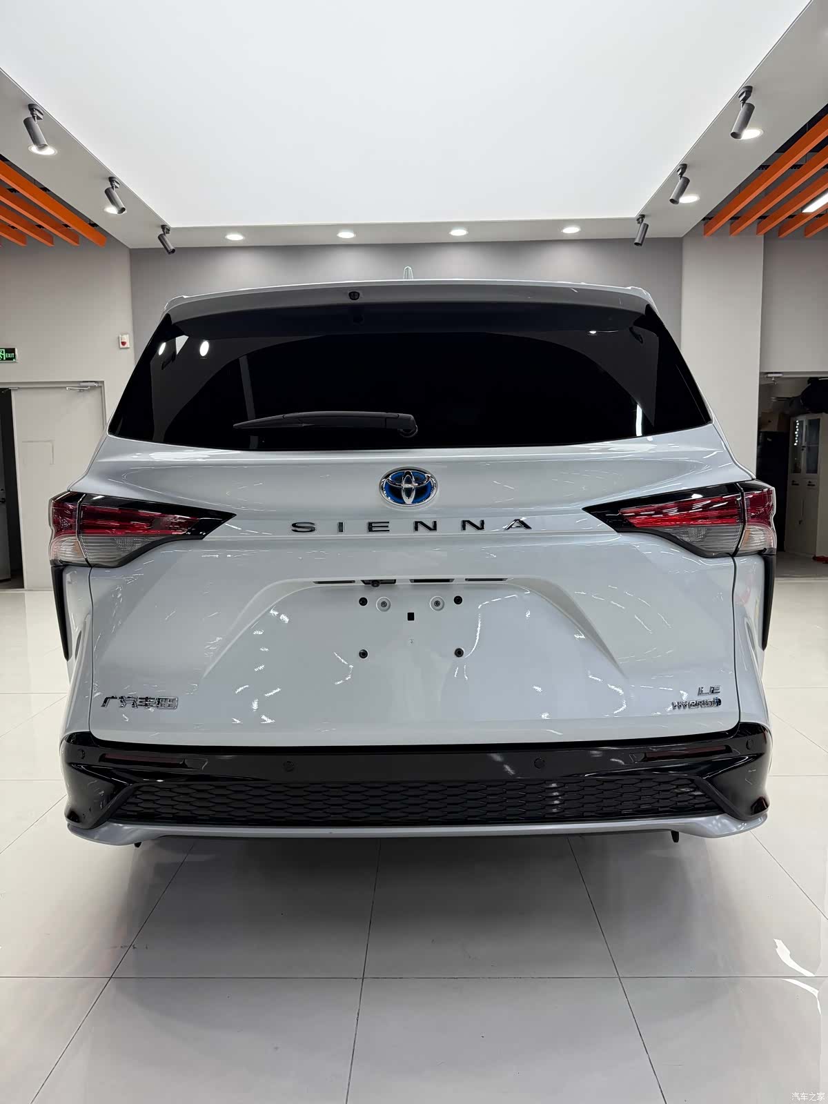 Toyota Sienna, 2023 6