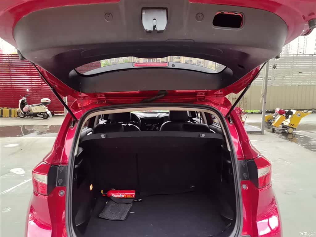Changan CS15, 2017 19