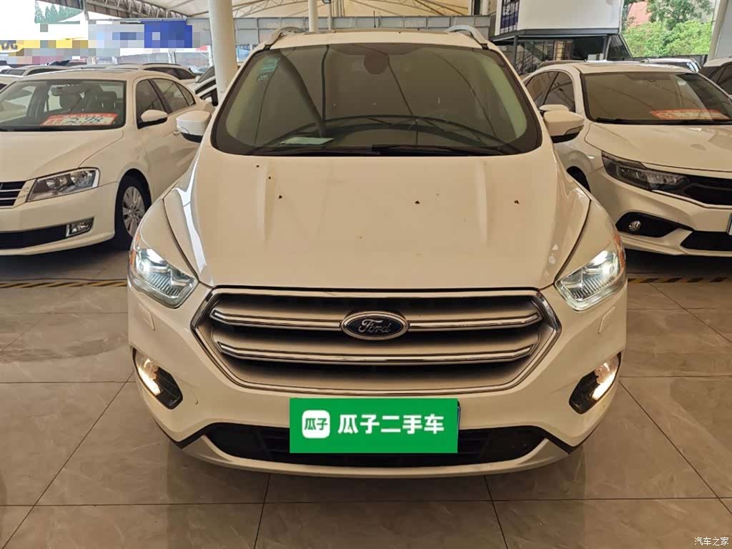 Ford Kuga, 2017 3