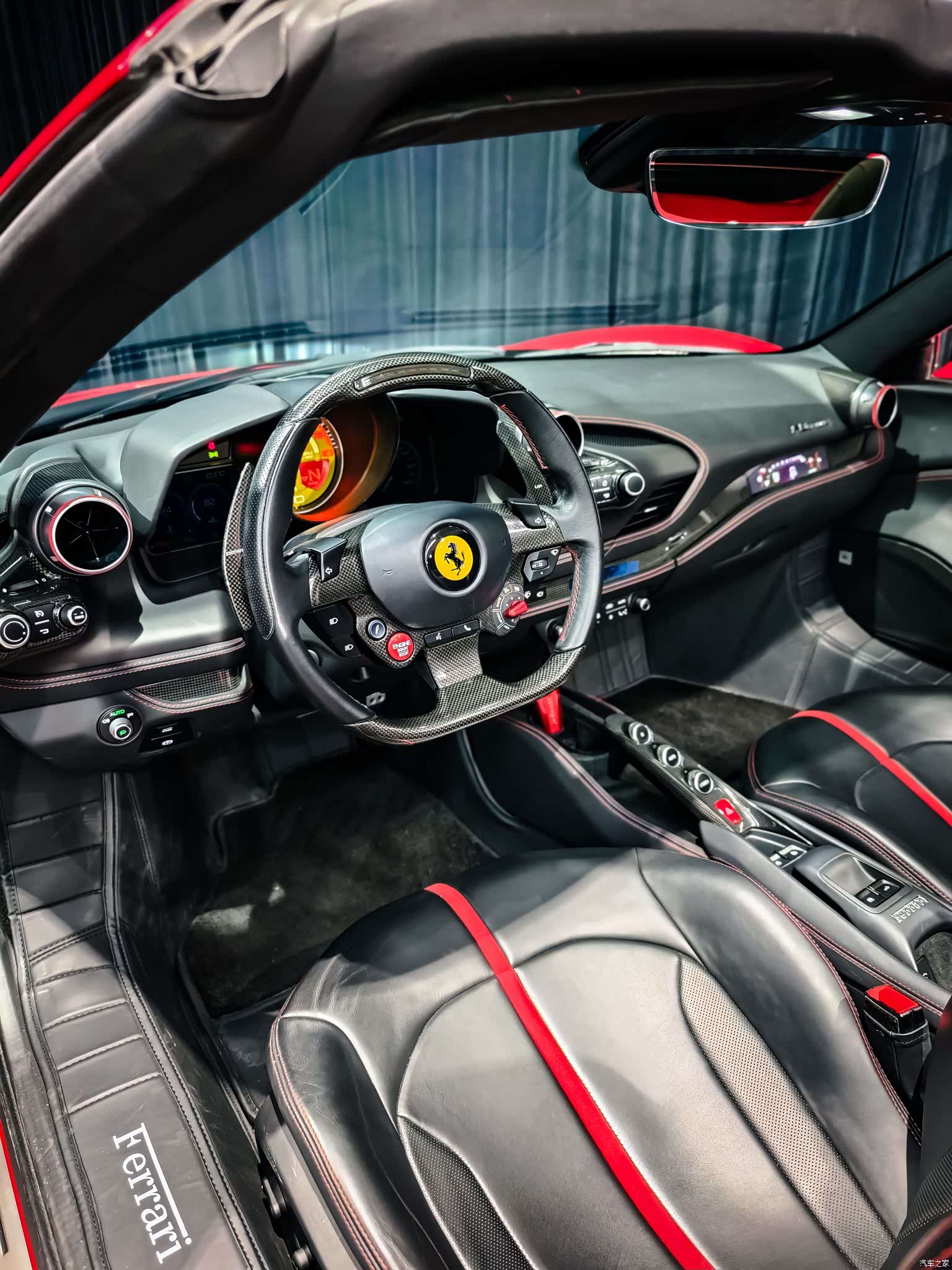 Ferrari F8, 2023 9