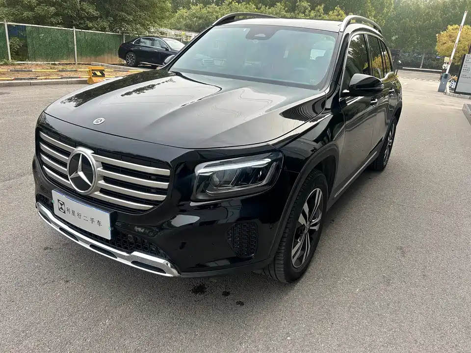 Mercedes-Benz GLB