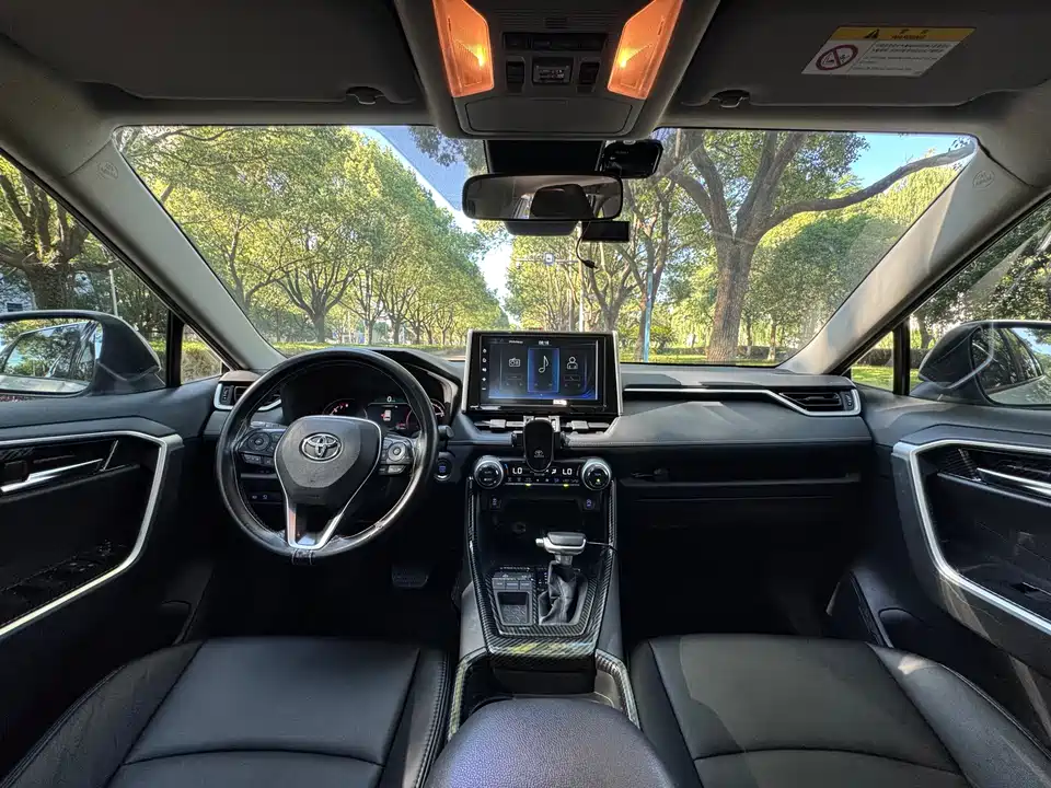 Toyota RAV4 Rongfang