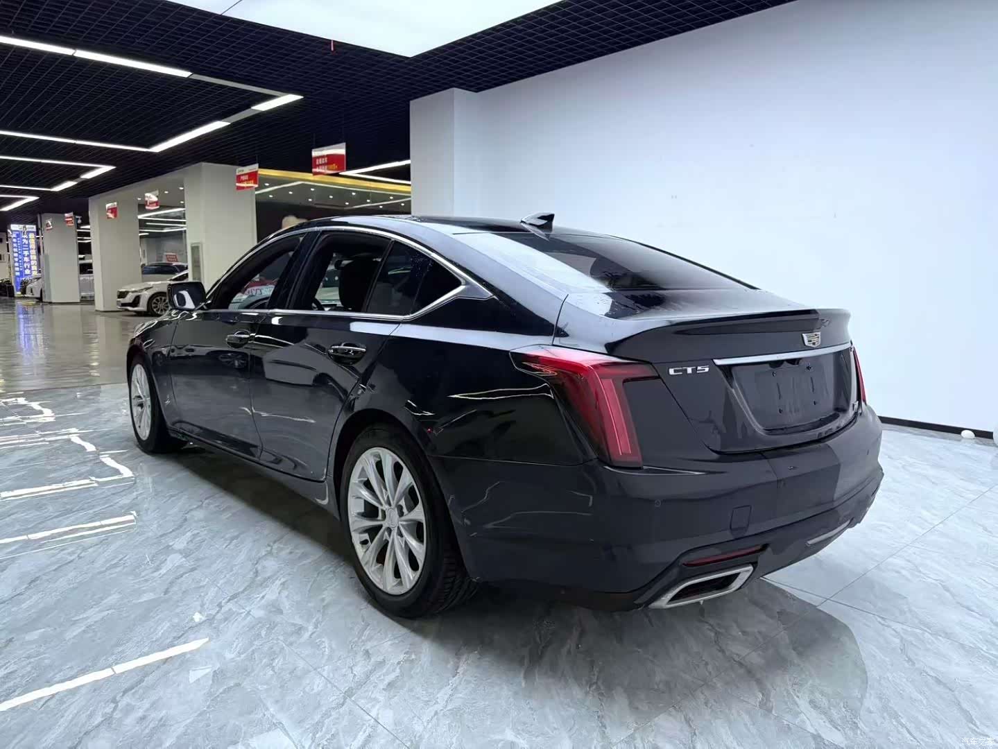 Cadillac CT5, 2022 8