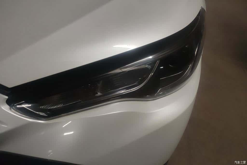 Toyota Frontlander, 2024 все фото