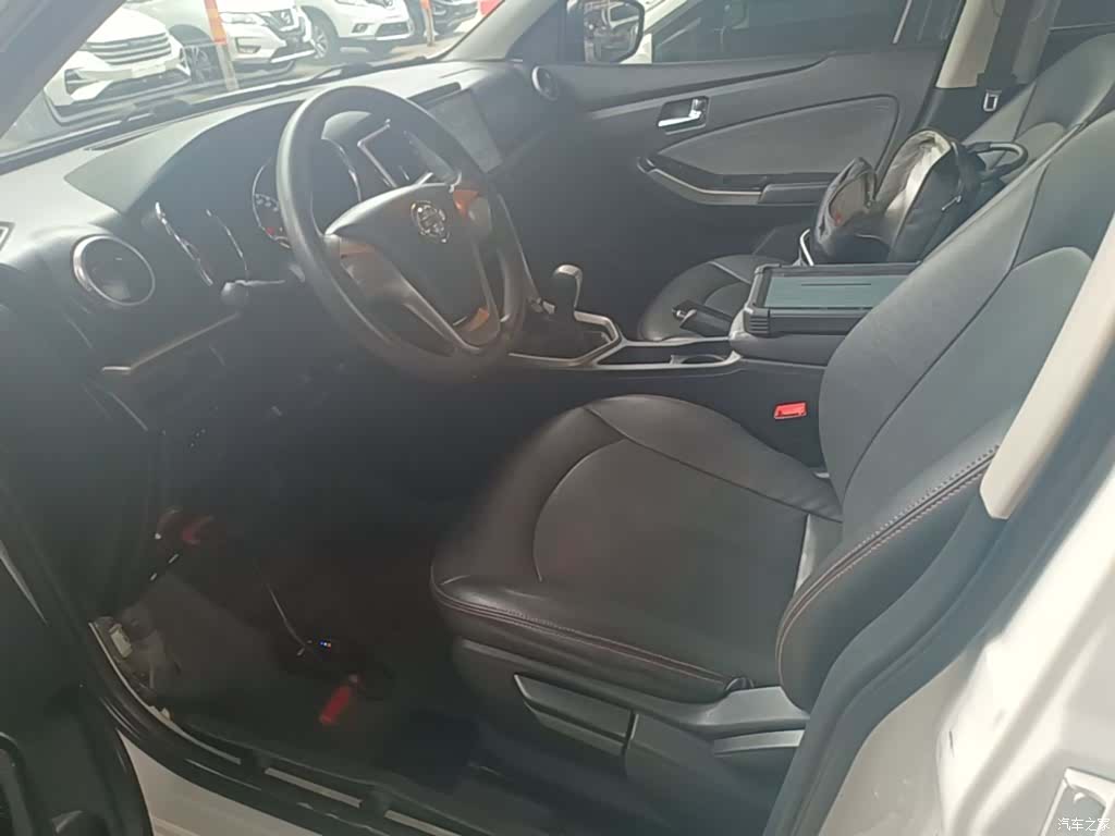 Nissan T70, 2017 15