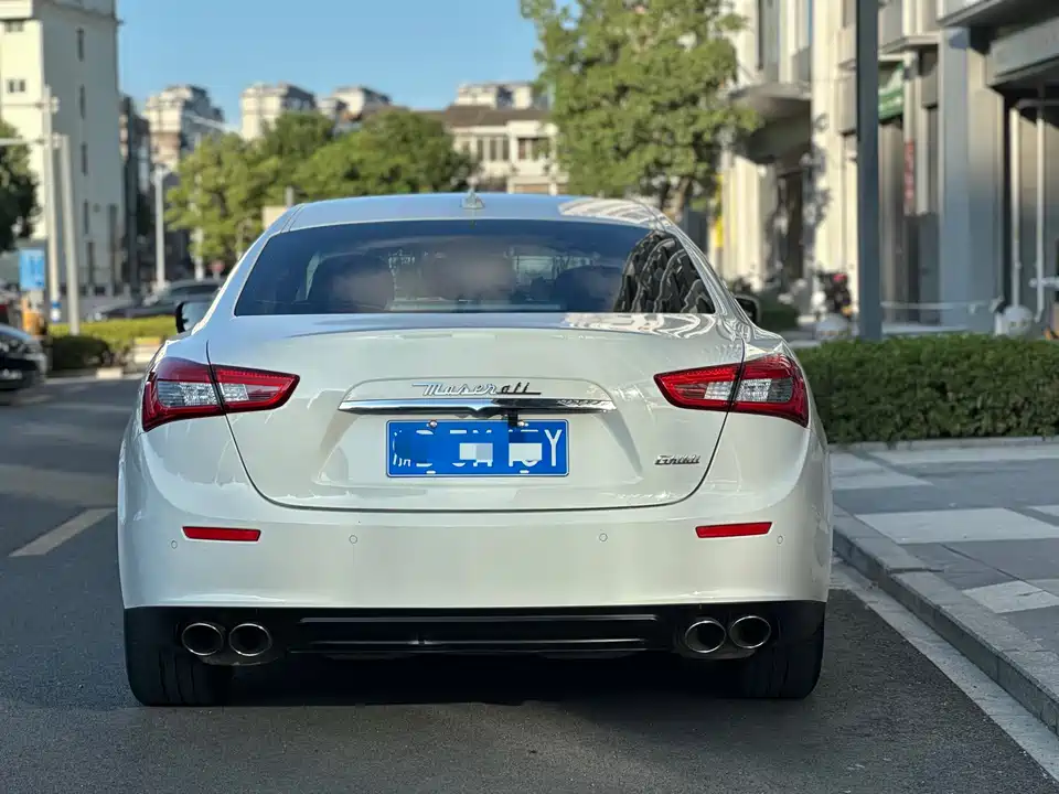 Maserati Ghibli