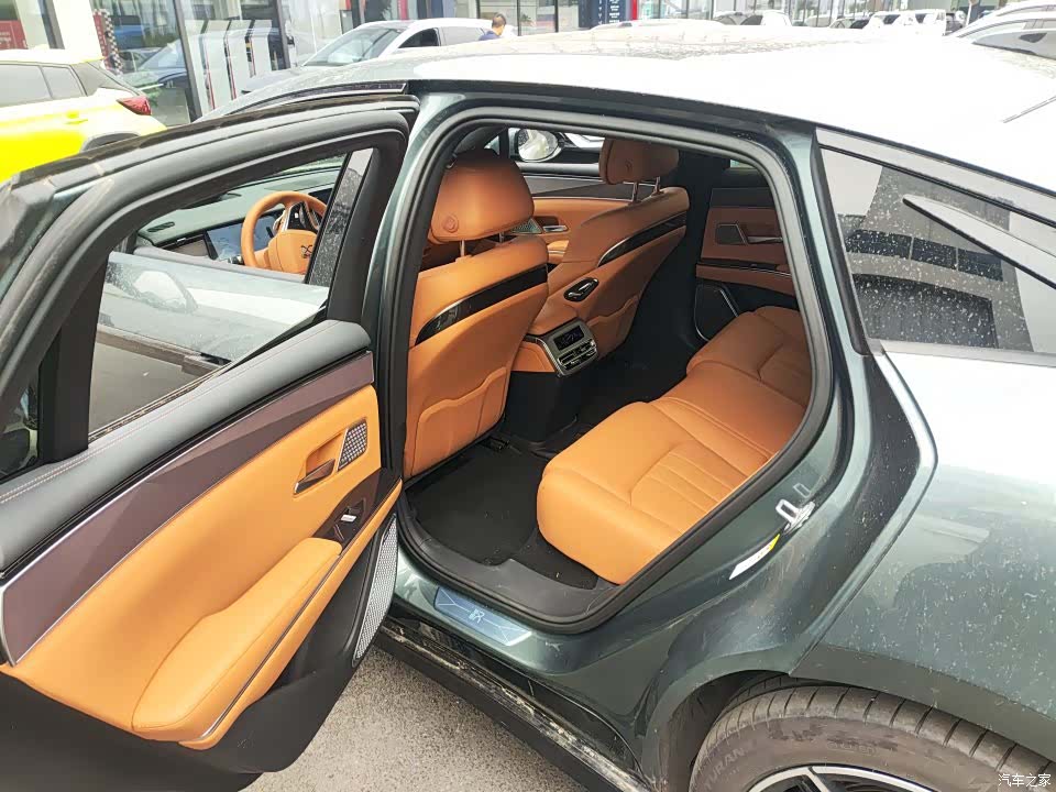 BYD Han, 2025 6
