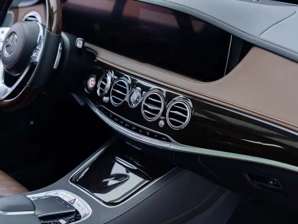 Mercedes-Benz Maybach S-class