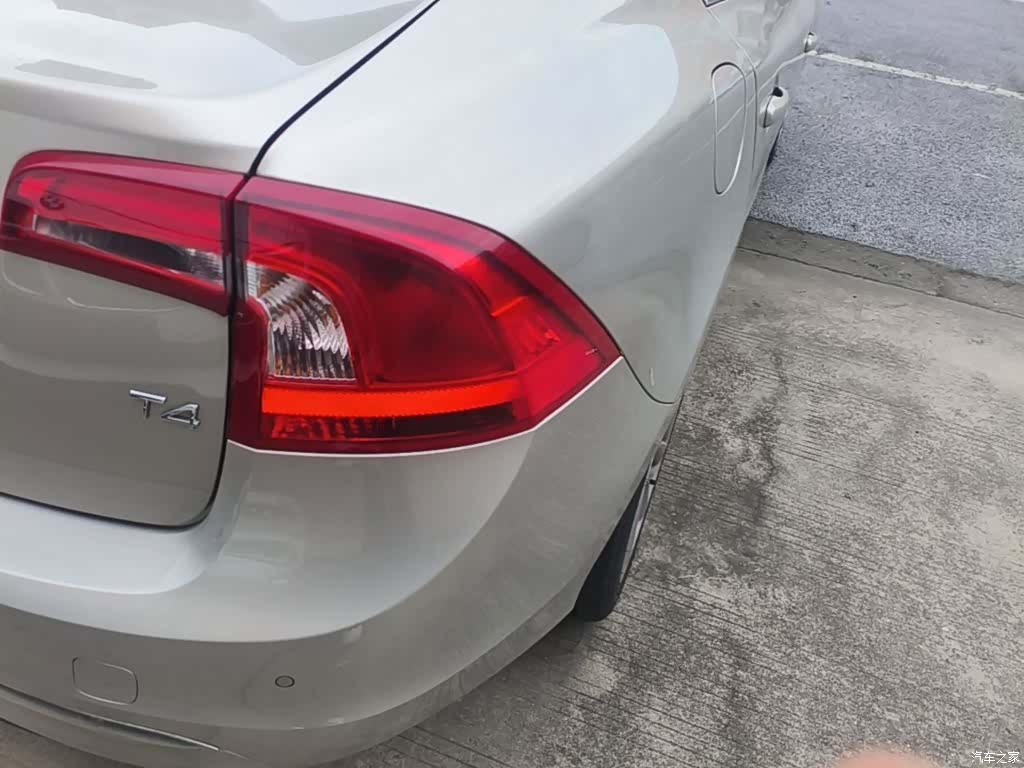 Volvo S60, 2016 8