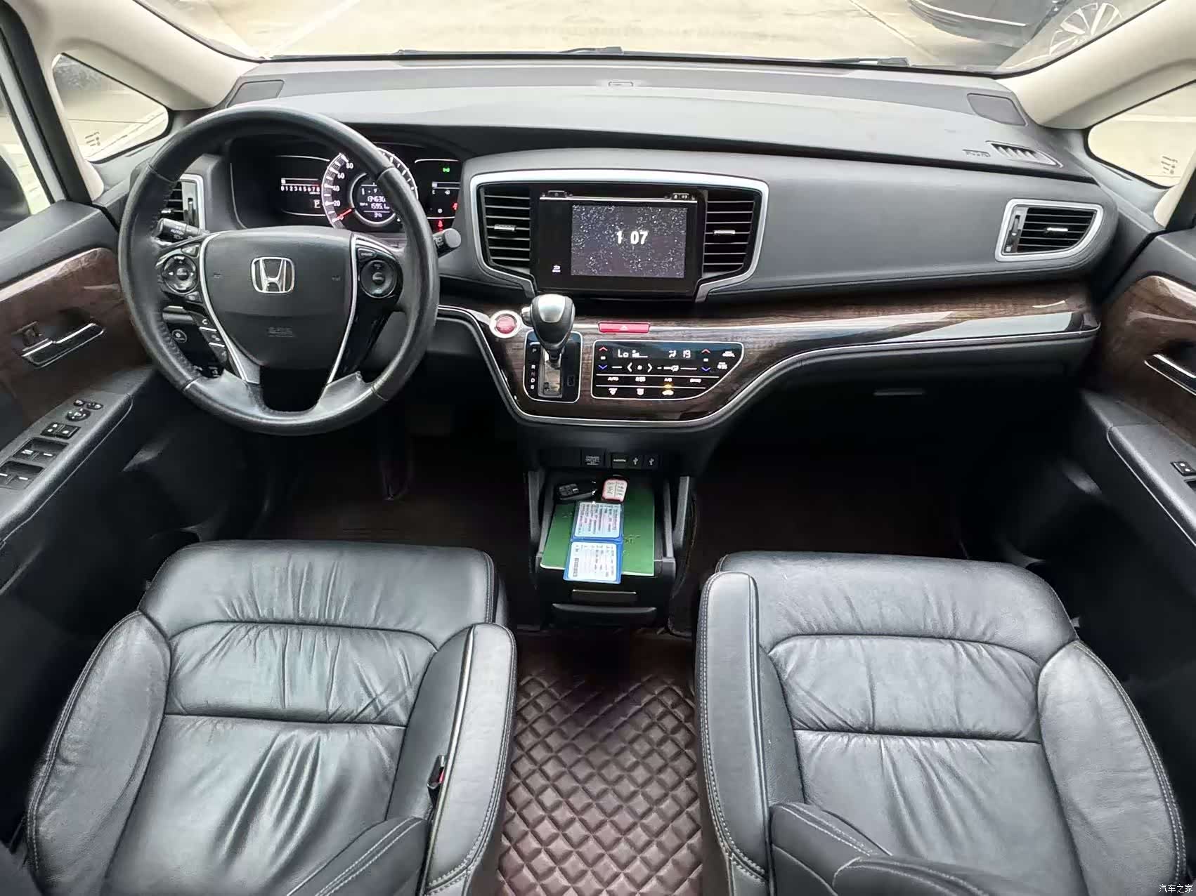 Honda Odyssey, 2018 12