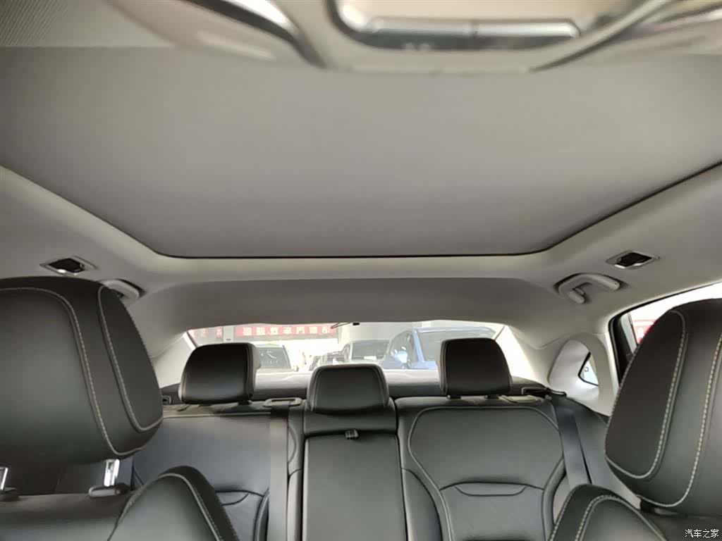 Geely Preface, 2022 18