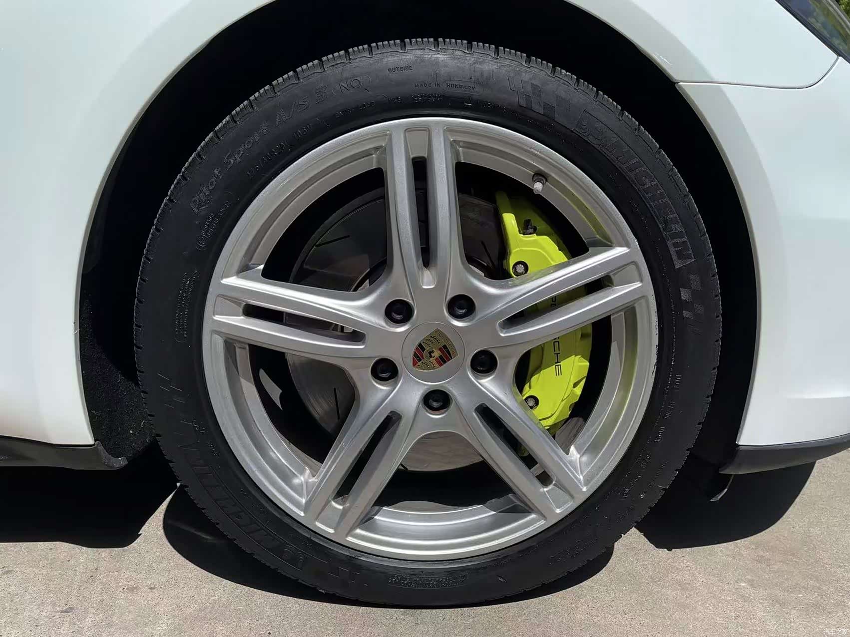 Porsche Panamera, 2019 11