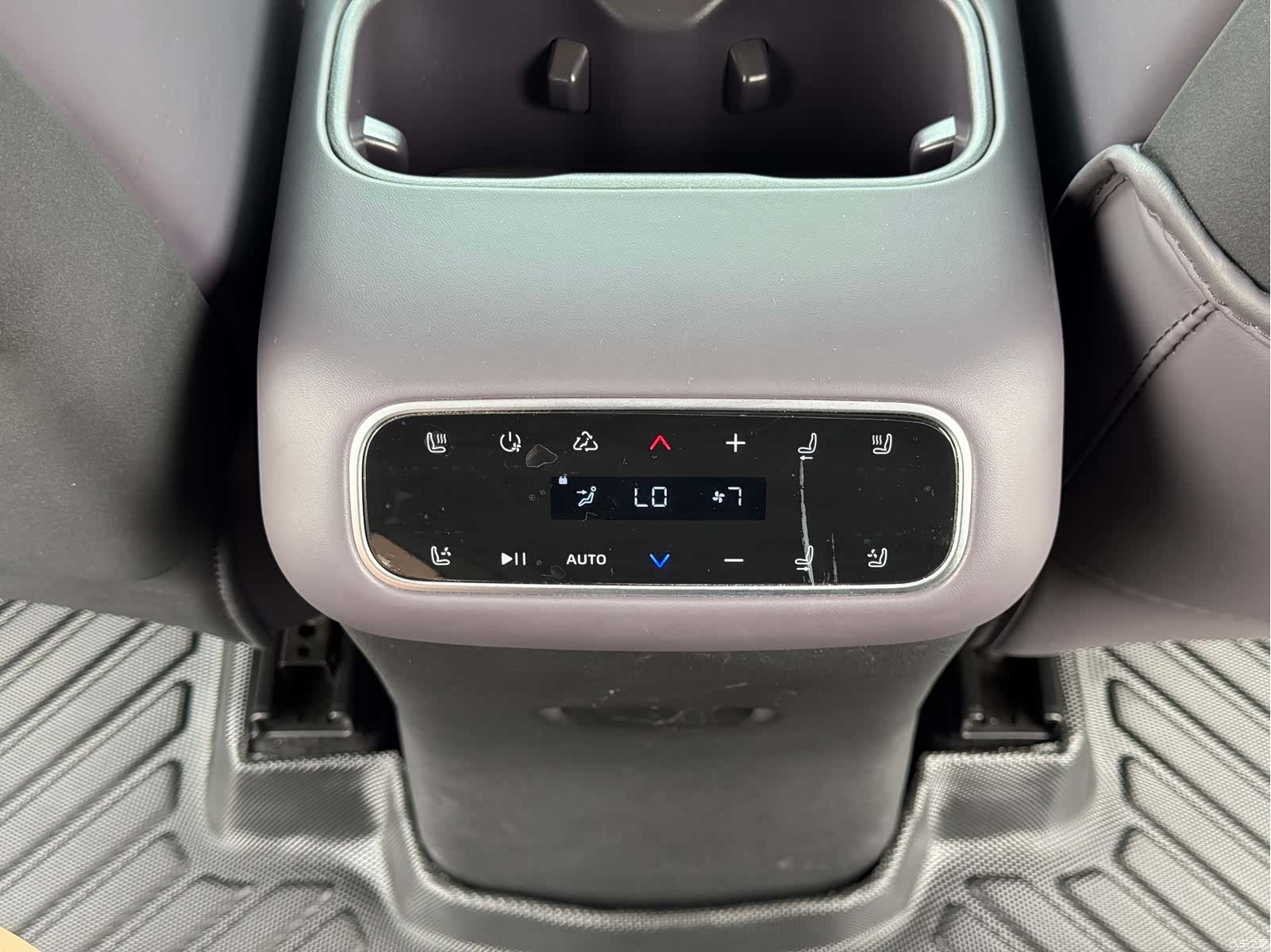 Leapmotor C16, 2025 21