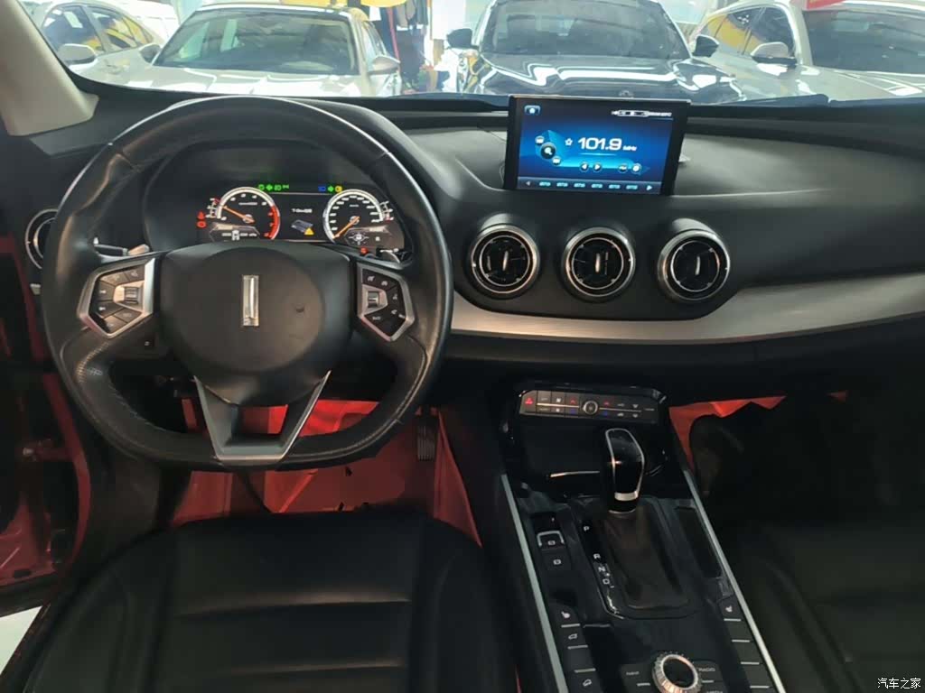 WEY VV7, 2017 10