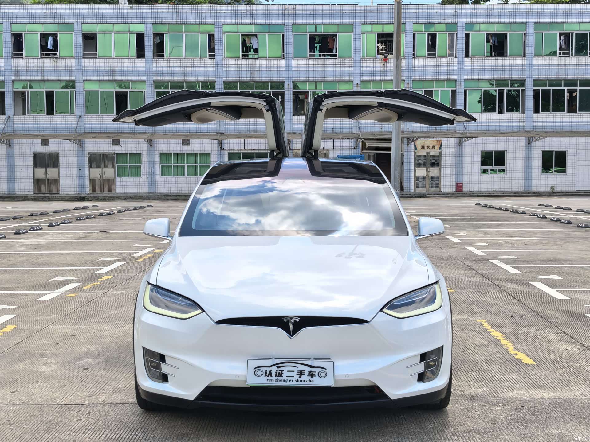 Tesla Model X, 2018 2