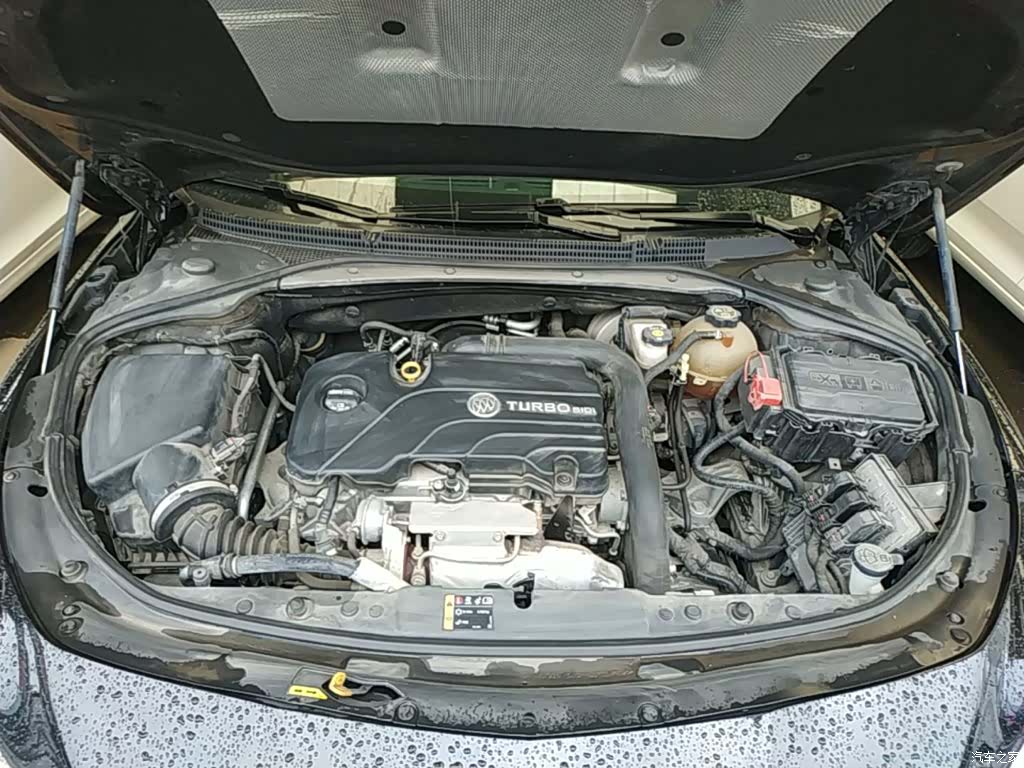 Buick LaCrosse, 2019 20