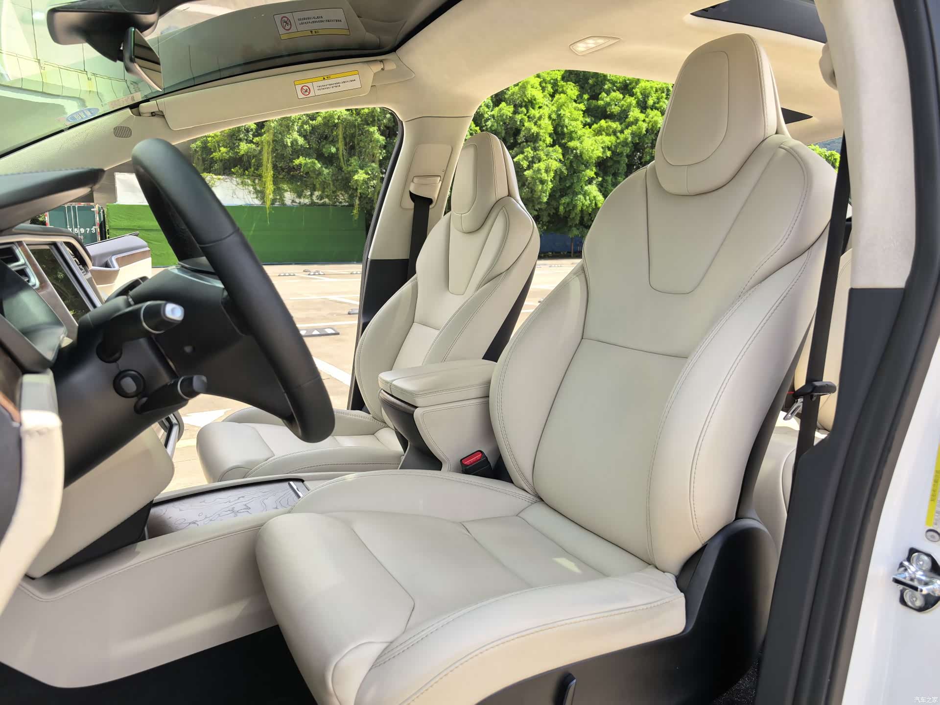 Tesla Model X, 2018 все фото