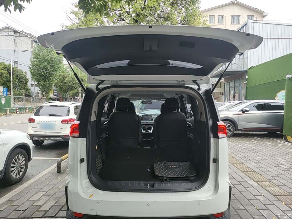 Maxus G50, 2020 19