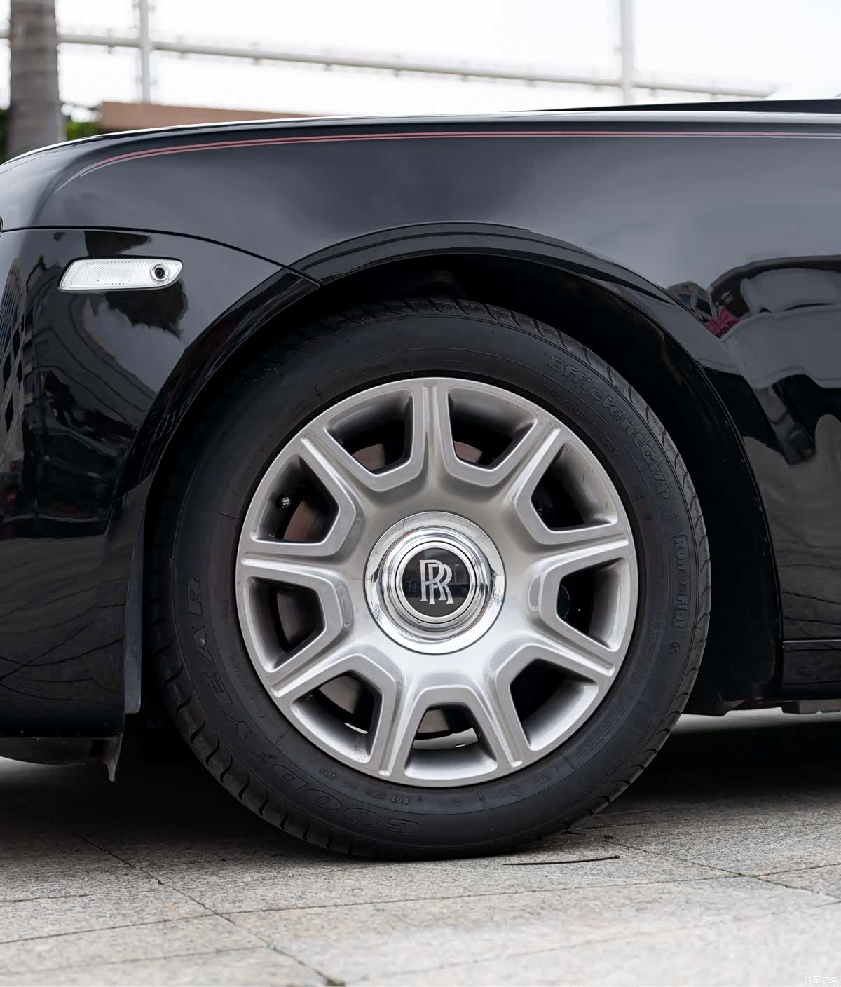 Rolls-Royce Ghost, 2019 9