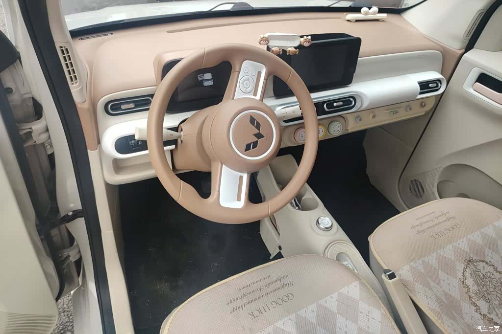 Wuling MINIEV, 2024 12