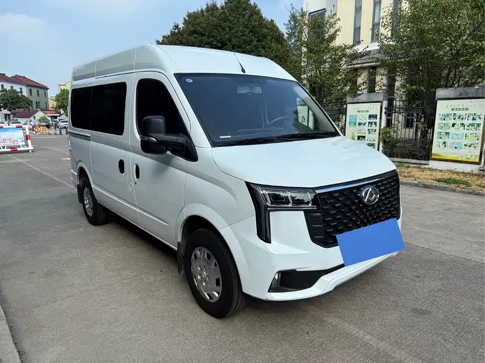 MAXUS Xintu V80