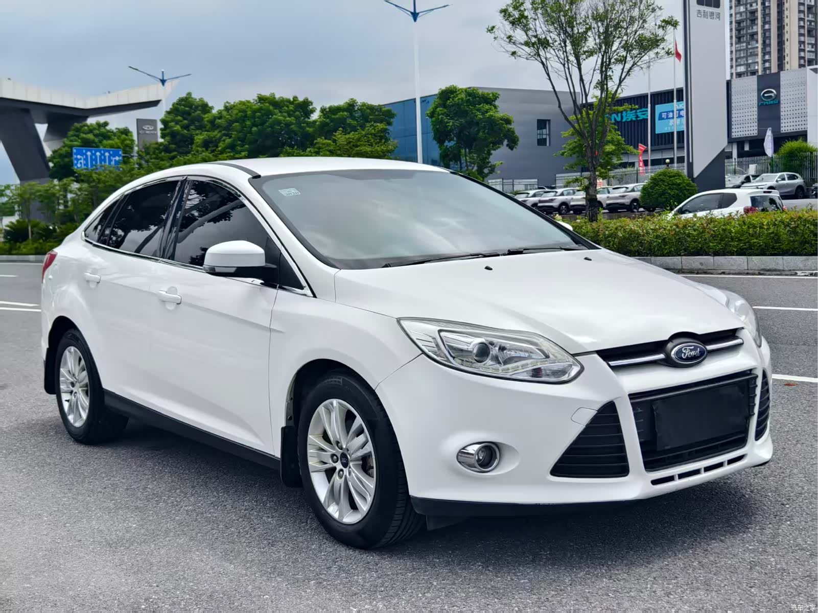Ford Focus, 2014 3