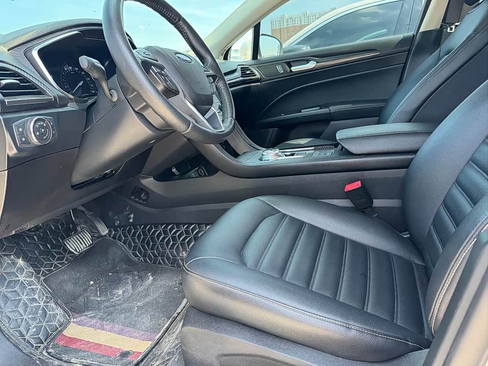 Ford Mondeo Ford Mondeo