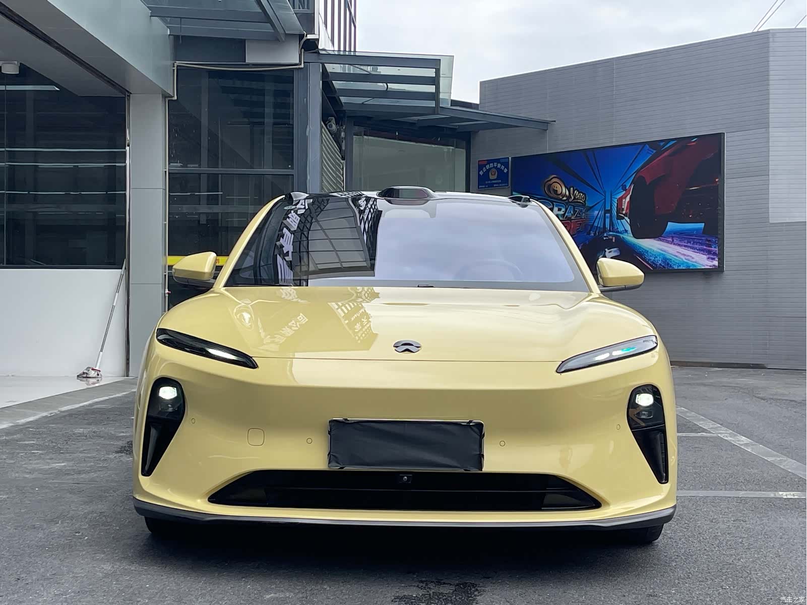 NIO ET5, 2022 3