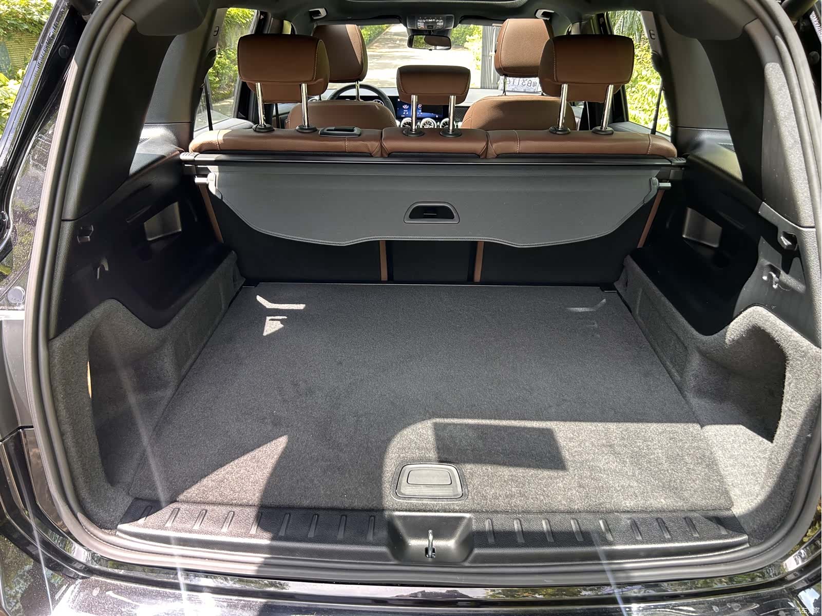 Mercedes-Benz GLB, 2024 15