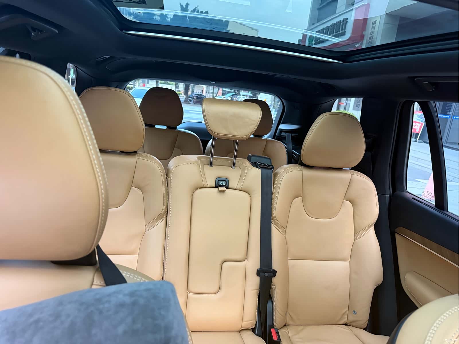 Volvo XC90, 2018 21
