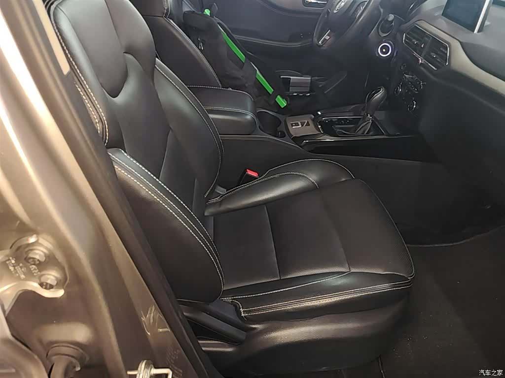 DongFeng S560, 2021 25