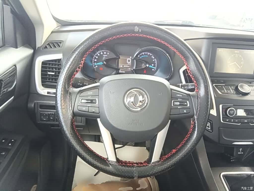 DongFeng AX7, 2017 11