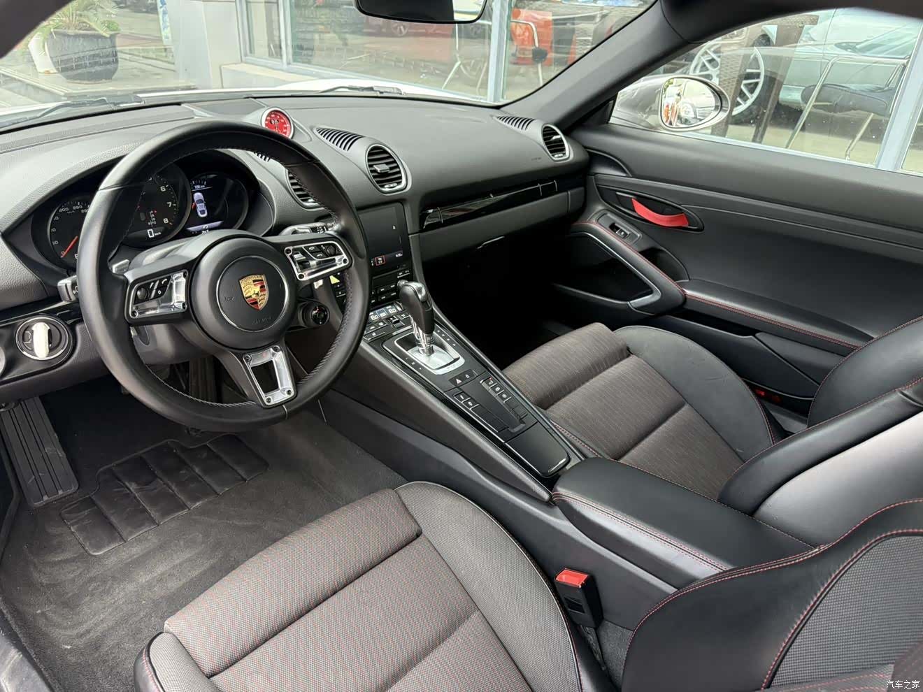 Porsche Cayman, 2021 21