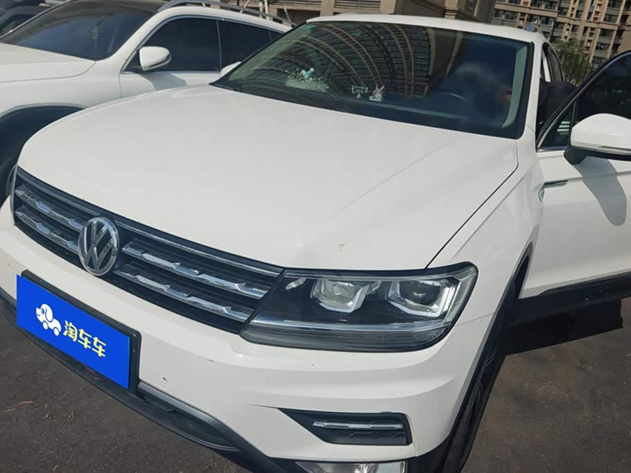 Volkswagen Tiguan L