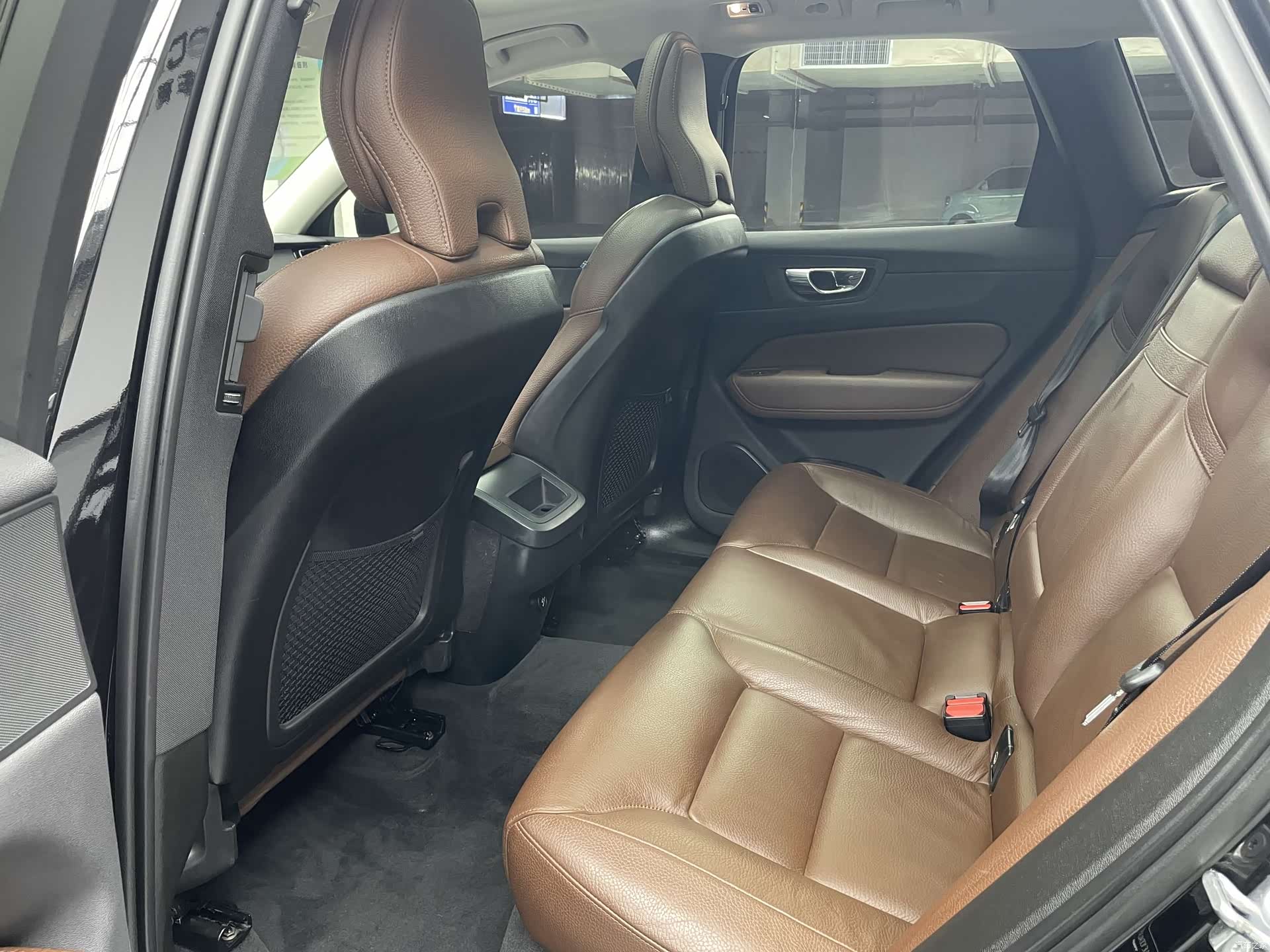 Volvo XC60, 2019 10