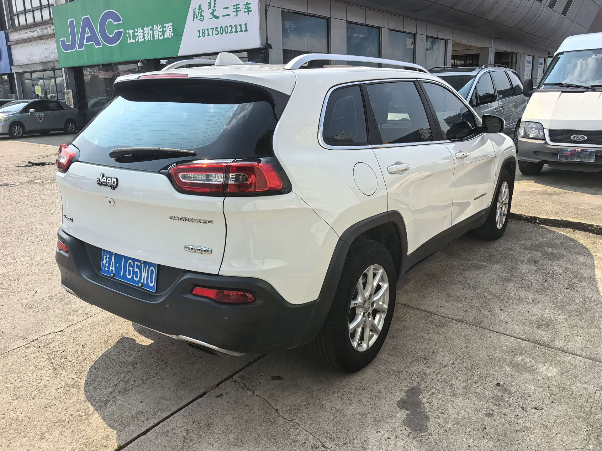 Jeep Cherokee, 2016 8