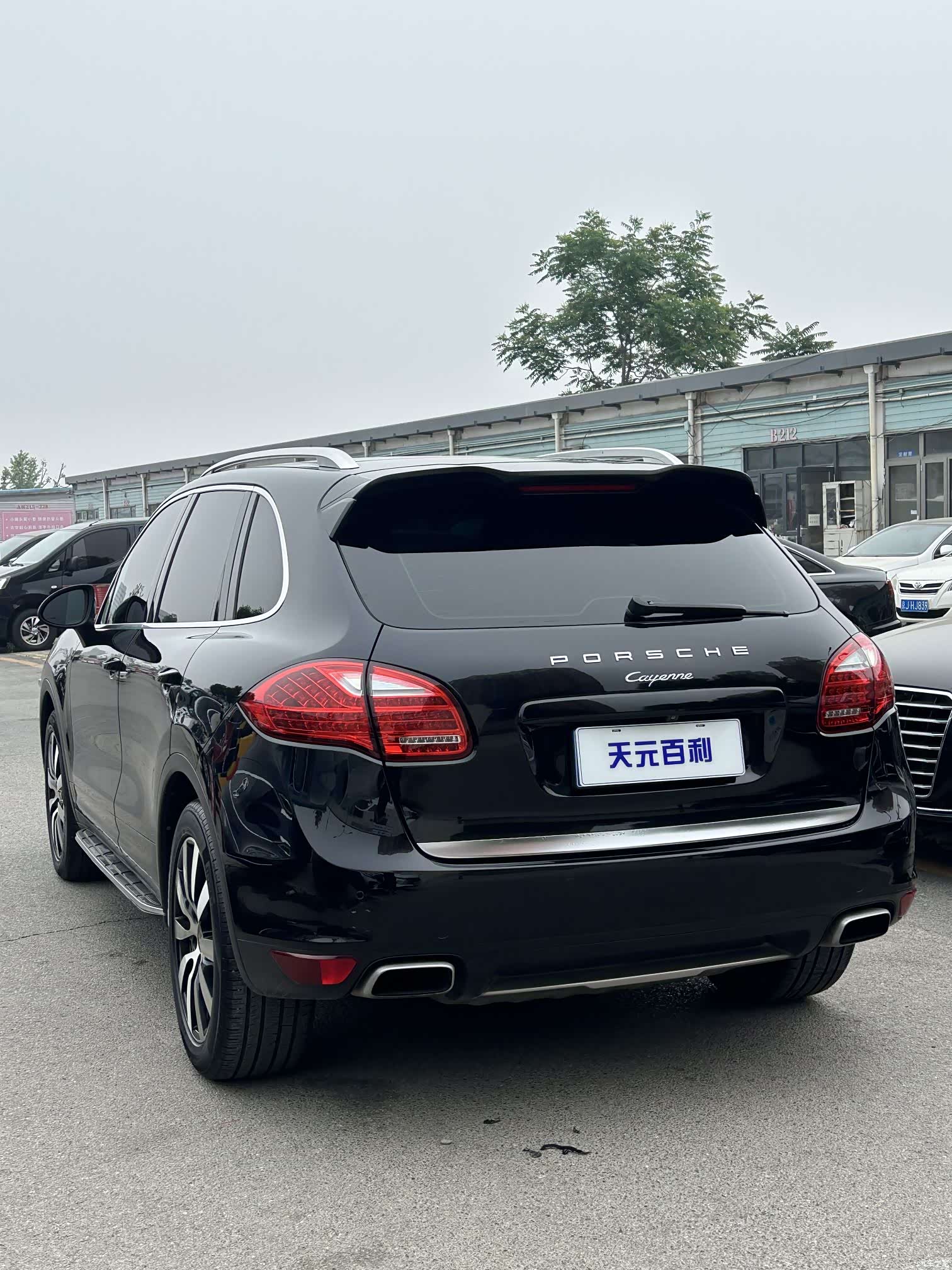 Porsche Cayenne, 2013 3
