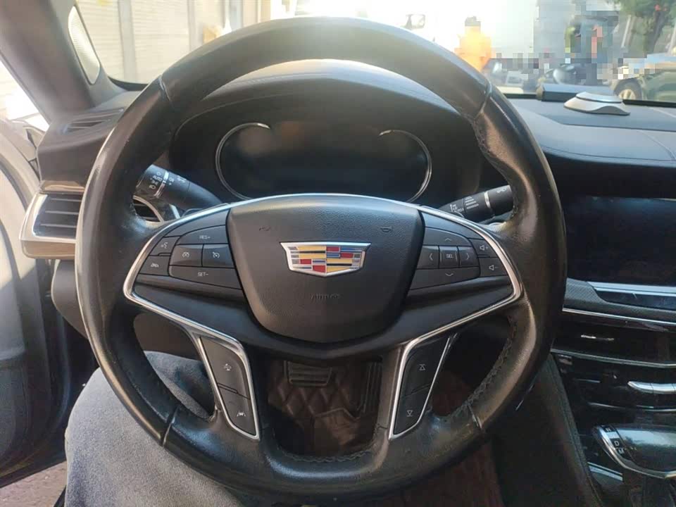 Cadillac CT6