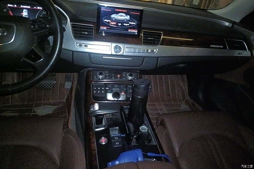 Audi A8L, 2012 16