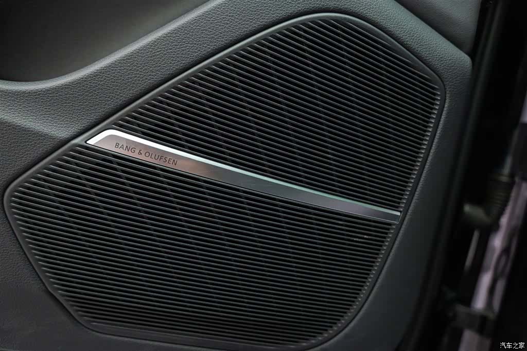 Audi Q7, 2023 15