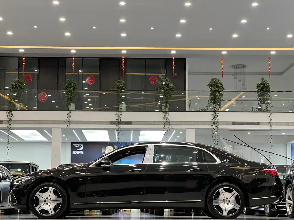 Mercedes-Benz Maybach S-class