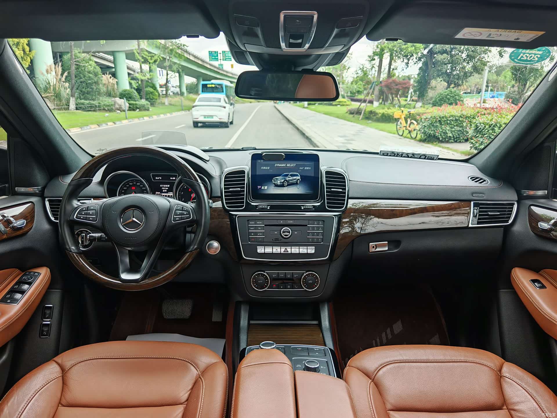 Mercedes-Benz GLS, 2018 14