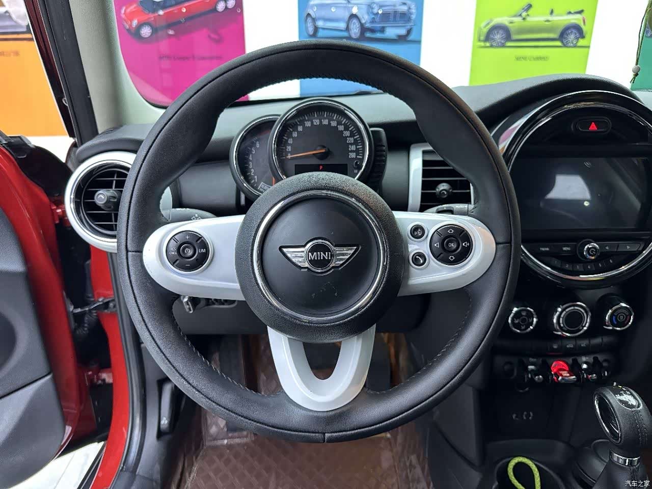 Mini ONE, 2016 14